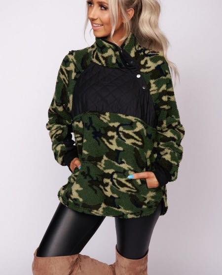 Plus Size So Chic - Military Look Φούτερ